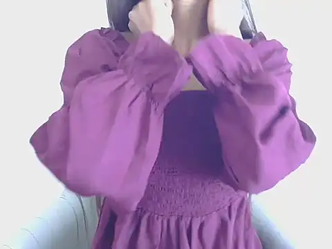 Snapshot of Aarruuuu chatting on November 2025 06:05:02 AM Aarruuuu online show from November 2025 06:05:02 AM