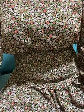 Snapshot of Molatane0 chatting on November 2025 12:38:02 PM Molatane0 online show from November 2025 12:38:02 PM