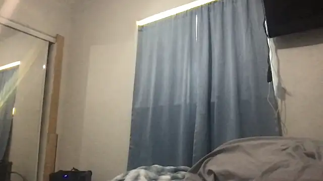 ymfg69 online show from April 2026 09:12:02 PM