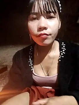 Snapshot of gugu0022 chatting on December 2025 10:42:02 AM gugu0022 online show from December 2025 10:42:02 AM