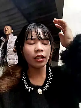 Snapshot of gugu0022 chatting on December 2025 02:10:02 AM gugu0022 online show from December 2025 02:10:02 AM