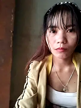 Snapshot of gugu0022 chatting on December 2025 02:20:01 AM gugu0022 online show from December 2025 02:20:01 AM