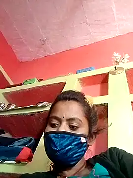 Snapshot of Kiranti_hot chatting on November 2025 06:30:02 AM Kiranti hot online show from November 2025 06:30:02 AM