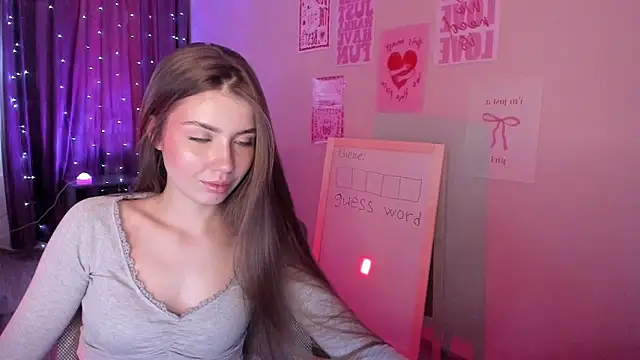 Aurora Glow21 online show from March 2026 12:39:02 PM