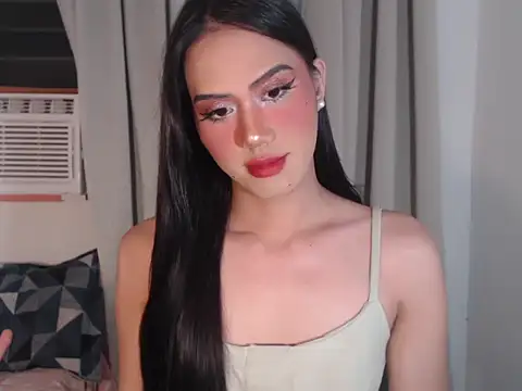 Snapshot of im_ur_wife69 chatting on December 2025 04:58:01 PM im ur wife69 online show from December 2025 04:58:01 PM