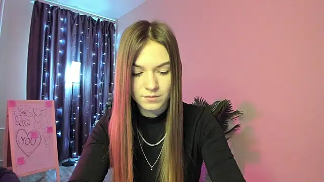 luna lust 212 online show from February 2026 04:19:01 AM