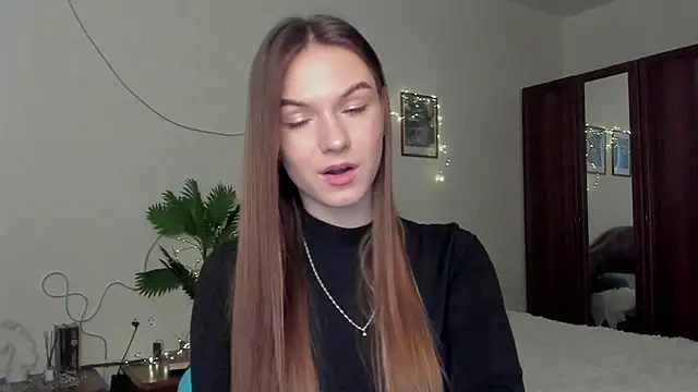 luna lust 212 online show from February 2026 11:42:01 AM