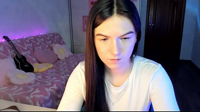 luna lust 212 online show from July 2026 04:25:01 AM