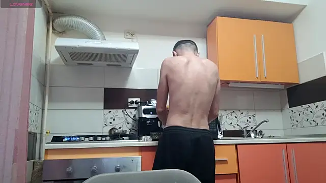 Snapshot of Dale_E chatting on February 2026 05:18:02 AM Dale E online show from February 2026 05:18:02 AM