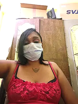 Dharshini98 online show from December 2025 11:16:02 AM