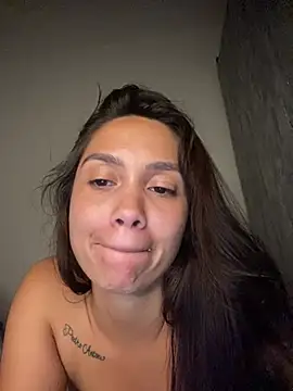 carolsapequinha online show from July 2026 04:29:02 AM