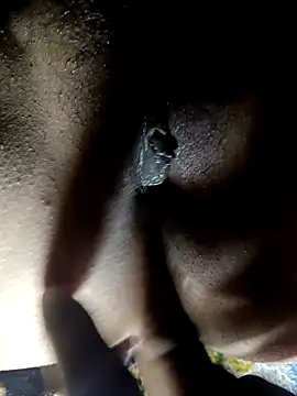 Snapshot of roma-001 chatting on November 2025 04:56:01 PM roma-001 online show from November 2025 04:56:01 PM