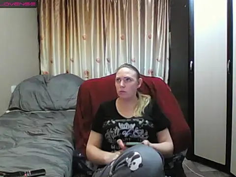 JenniDeep online show from February 2026 10:21:01 PM