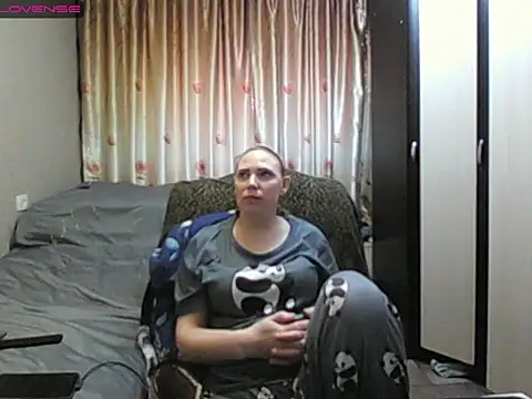 JenniDeep online show from April 2026 01:19:01 PM