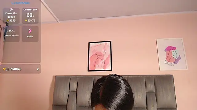 Snapshot of Ailyn-8 chatting on November 2025 10:14:02 PM Ailyn-8 online show from November 2025 10:14:02 PM