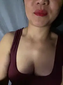 Diana-sexyy online show from April 2026 01:41:01 PM