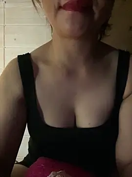 Snapshot of Diana-sexyy chatting on June 2026 04:31:02 PM Diana-sexyy online show from June 2026 04:31:02 PM