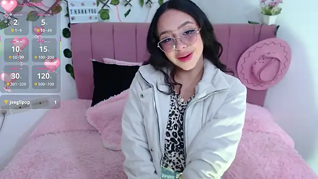 amaris ferrer online show from December 2025 02:49:01 AM