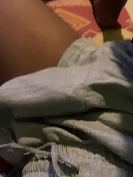 Snapshot of Sensational_grip chatting on February 2026 08:14:02 PM Sensational grip online show from February 2026 08:14:02 PM