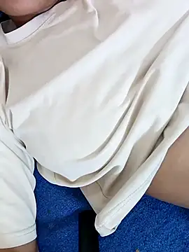 Asha devi90 online show from April 2026 05:39:02 PM