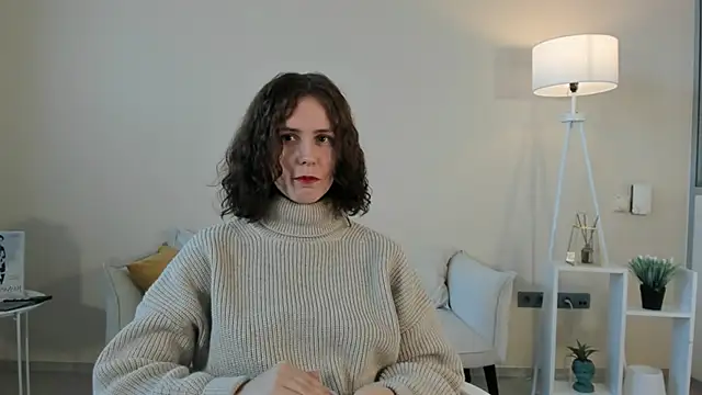 Snapshot of DaraEpstein chatting on November 2025 07:47:01 AM DaraEpstein online show from November 2025 07:47:01 AM