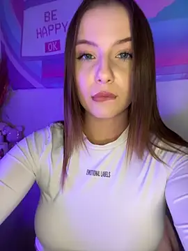 Snapshot of LoKIRAve chatting on November 2025 09:12:02 AM LoKIRAve online show from November 2025 09:12:02 AM