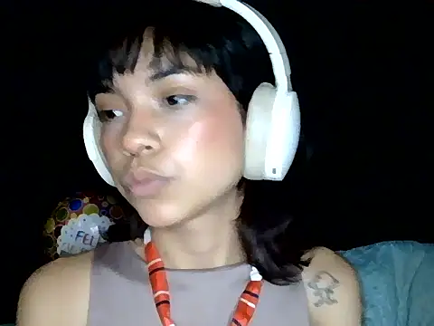 Snapshot of Lily_Sex chatting on December 2025 11:36:02 AM Lily Sex online show from December 2025 11:36:02 AM