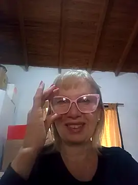 SexyMilf1211 online show from April 2026 04:34:02 PM