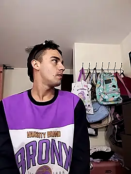 Snapshot of ElProhibido_ chatting on November 2025 11:35:01 PM ElProhibido online show from November 2025 11:35:01 PM