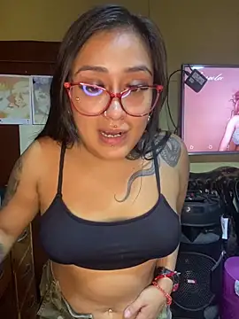 Felinamiau online show from February 2026 04:31:01 AM