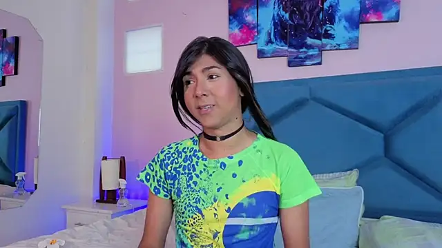 Snapshot of Hopemoretti chatting on November 2025 05:30:01 PM Hopemoretti online show from November 2025 05:30:01 PM