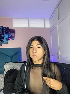 Hopemoretti online show from November 2025 12:15:02 PM