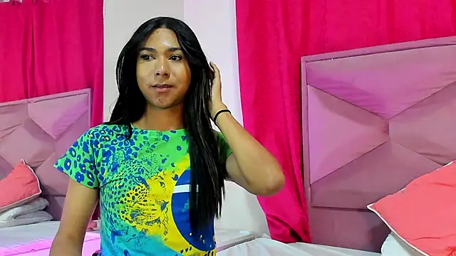 Hopemoretti online show from November 2025 02:26:01 AM