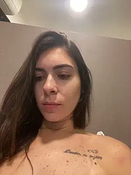 fer-nanda online show from April 2026 12:15:01 AM