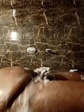 Snapshot of Aahana_Shanura chatting on February 2026 01:39:02 AM Aahana Shanura online show from February 2026 01:39:02 AM