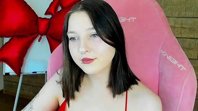 TinnaBurton online show from February 2026 04:26:01 PM