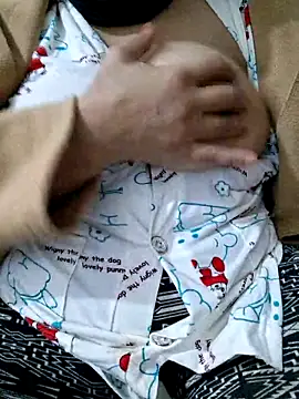 mnbvcxzqwertyuiop1235 online show from April 2026 03:12:01 PM