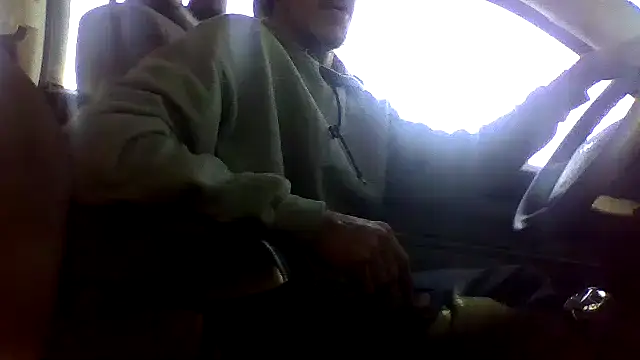 dickencidr online show from April 2026 08:14:01 PM