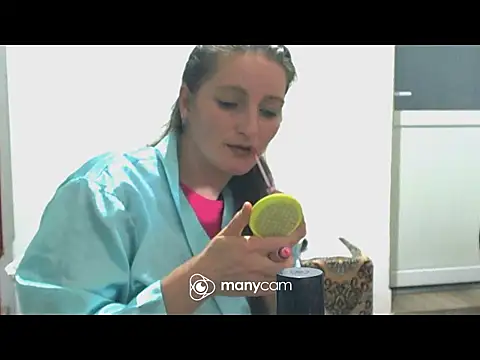 CrazyMaya39 online show from November 2025 09:28:01 PM