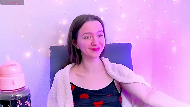 BellaVelure6767 online show from April 2026 12:21:02 AM