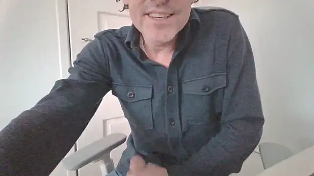 Snapshot of Brandonn1989amateur chatting on February 2026 01:40:01 PM Brandonn1989amateur online show from February 2026 01:40:01 PM