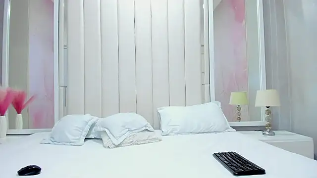 arietta skinny online show from February 2026 02:29:02 PM