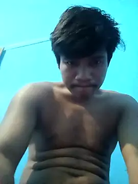 Ayetun008 online show from December 2025 10:28:01 PM