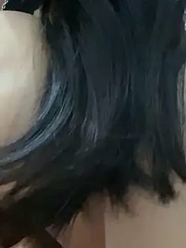 pitty mymi online show from November 2025 01:49:01 AM