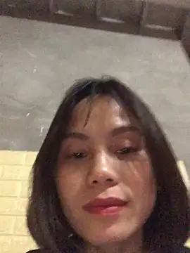 Trangbabylove online show from March 2026 05:06:01 PM