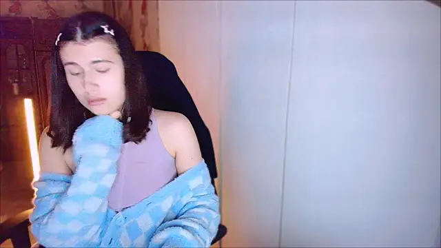 KristinaScott online show from February 2026 03:26:02 PM