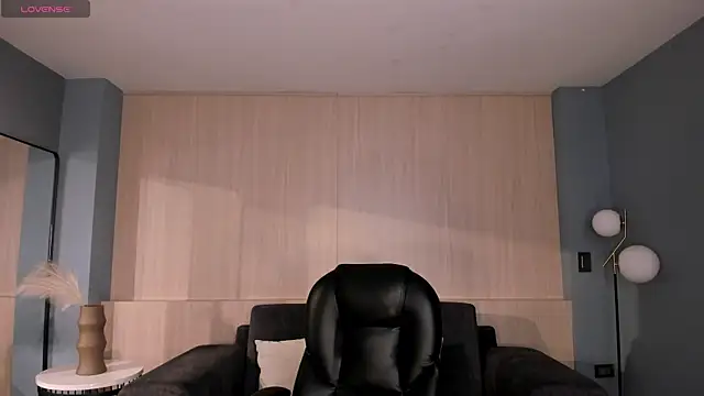 SophieLanne online show from March 2026 04:06:01 AM