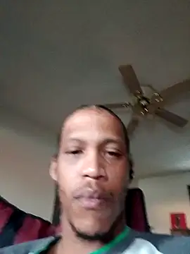 Snapshot of BrownSuga317 chatting on November 2025 09:57:01 PM BrownSuga317 online show from November 2025 09:57:01 PM