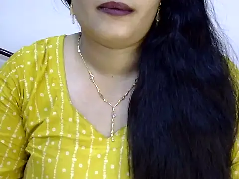 Muskan Jha online show from May 2026 03:17:01 PM