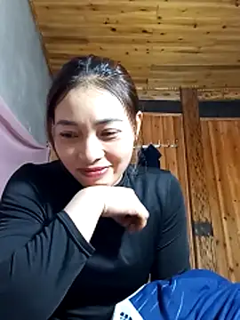 Snapshot of _Su-Su_ chatting on February 2026 05:44:01 AM Su-Su online show from February 2026 05:44:01 AM